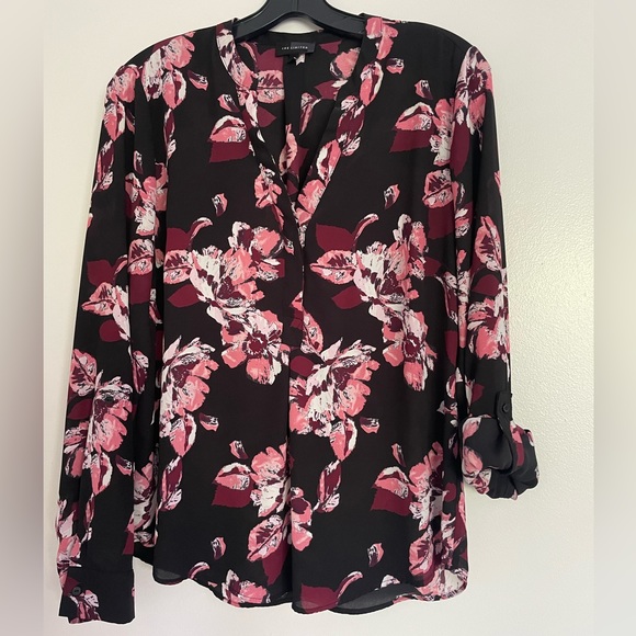 The Limited Blouse - Picture 2 of 2